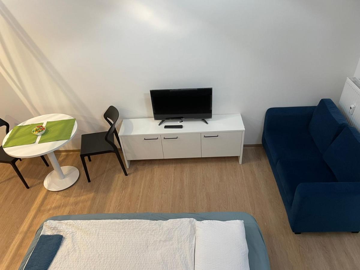 Mezonet - Postovska Centr Apartments Brno Esterno foto